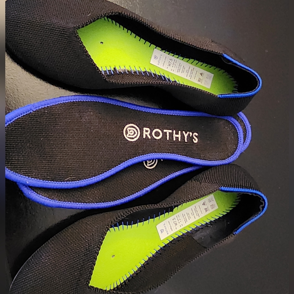 Rothys Flats - Picture 3 of 3